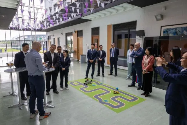 China delegation at engineering building