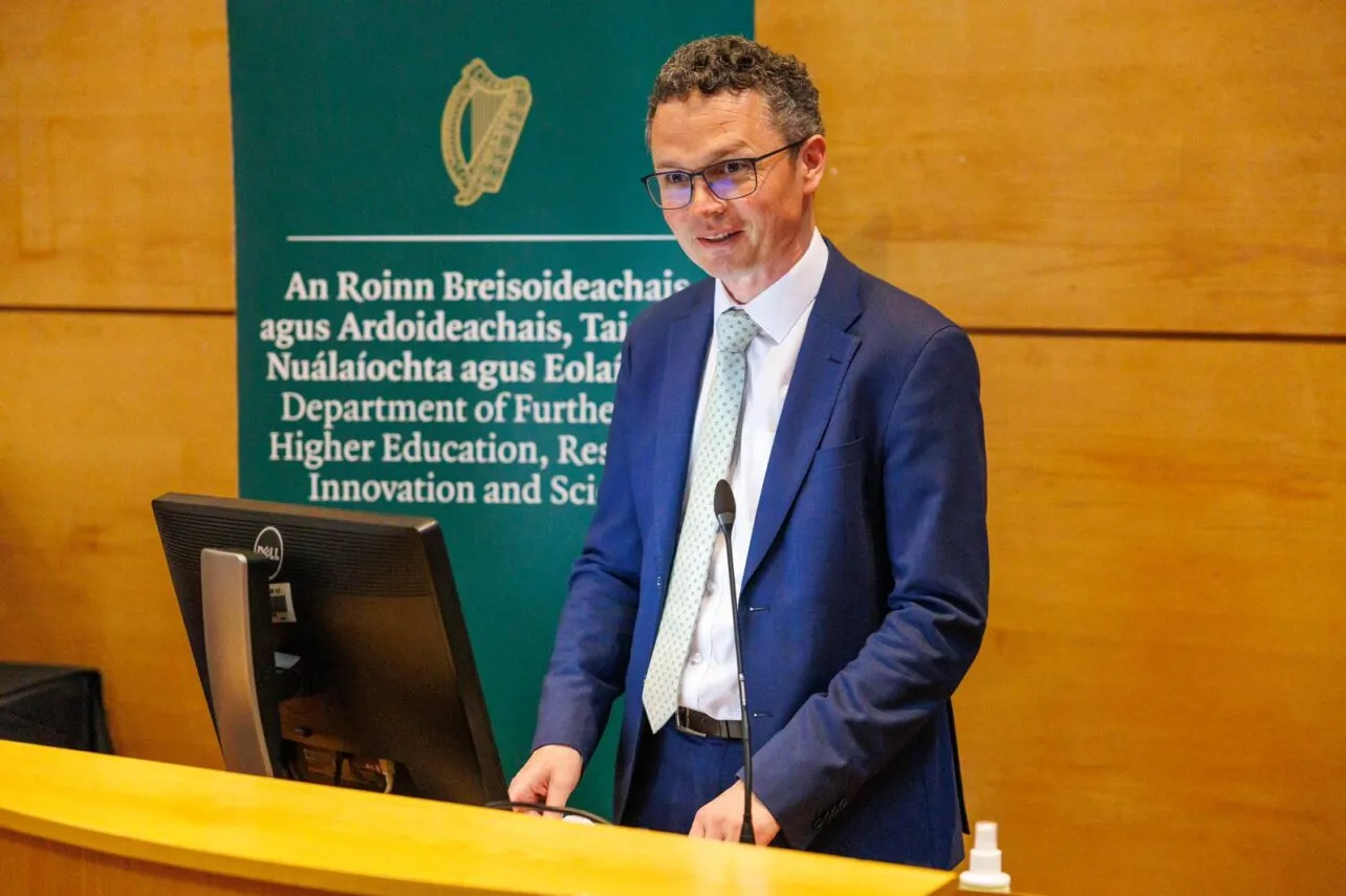 Minister O’Donovan calls on public to embrace opportunities to engage with learning throughout their lives