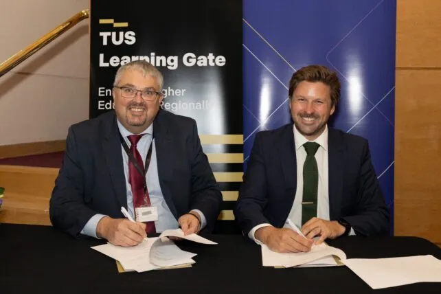 MT-and-AW-MOU-Signing