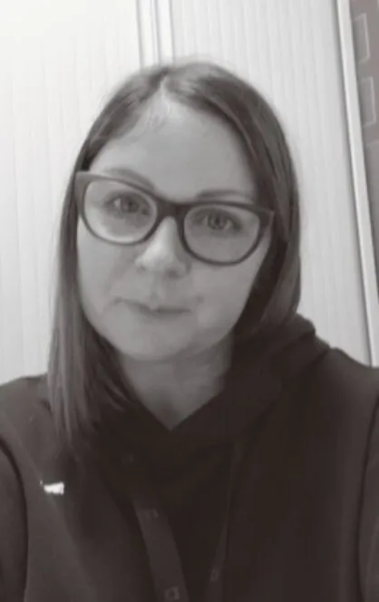 Headshot 2_Treacy McIntyre