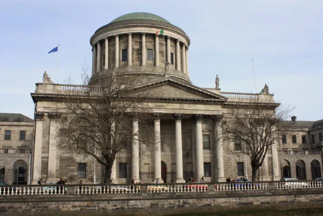 Four_Courts,_DUBLIN_-_panoramio