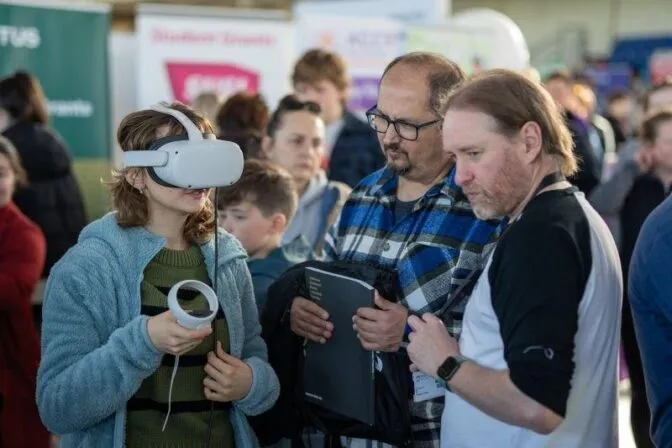 Software-Design-with-Virtual-Reality-and-Gaming